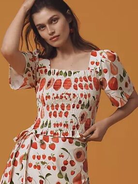 Anthropologie Lisa Says Gah Smocked Square-Neck Fruit Print Top